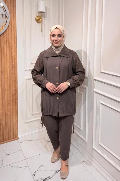 Düğme Detaylı Takım Kahverengi